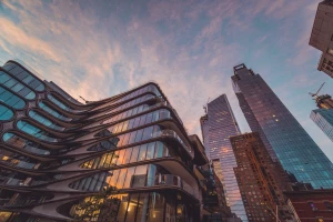 Czy  żeby kupić wyposażenie domu trzeba wydać dużo?